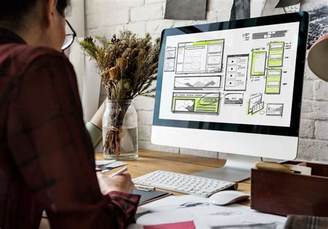Hire the best Graphic Designers in El Paso, TX .